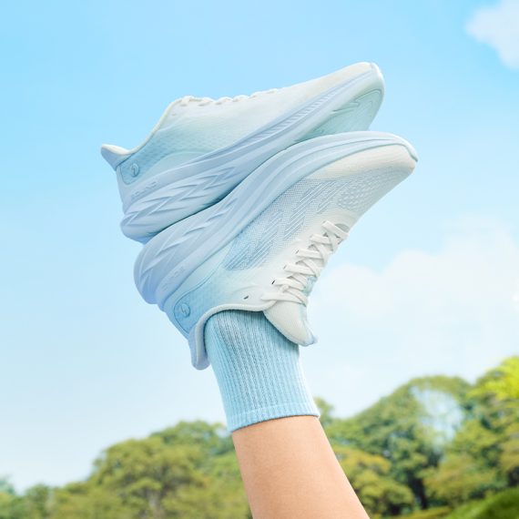 Men's Mesh Breathable Thin Sports Shoes, Lightweight Shock-Absorbing Running Sneakers - Image 2